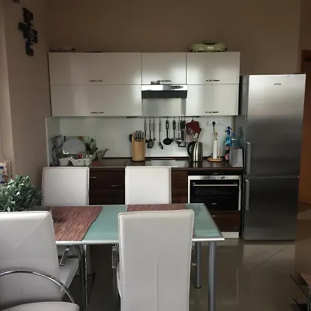 公寓 Kohl Wellness Apartman Ii. *